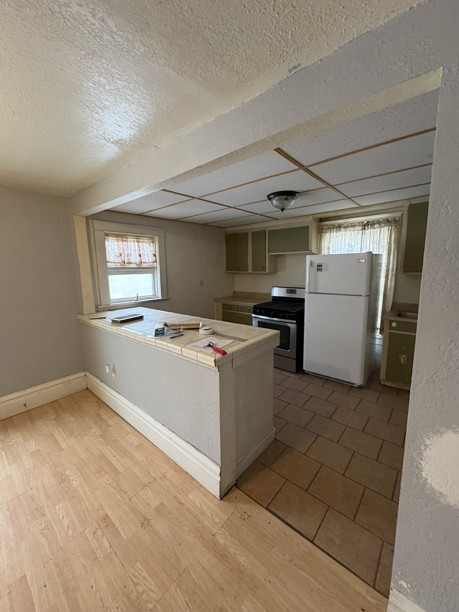102 South Monroe Street - 4