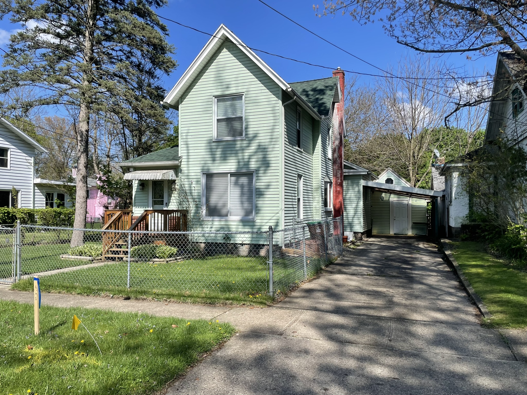 1013 South Eaton Street