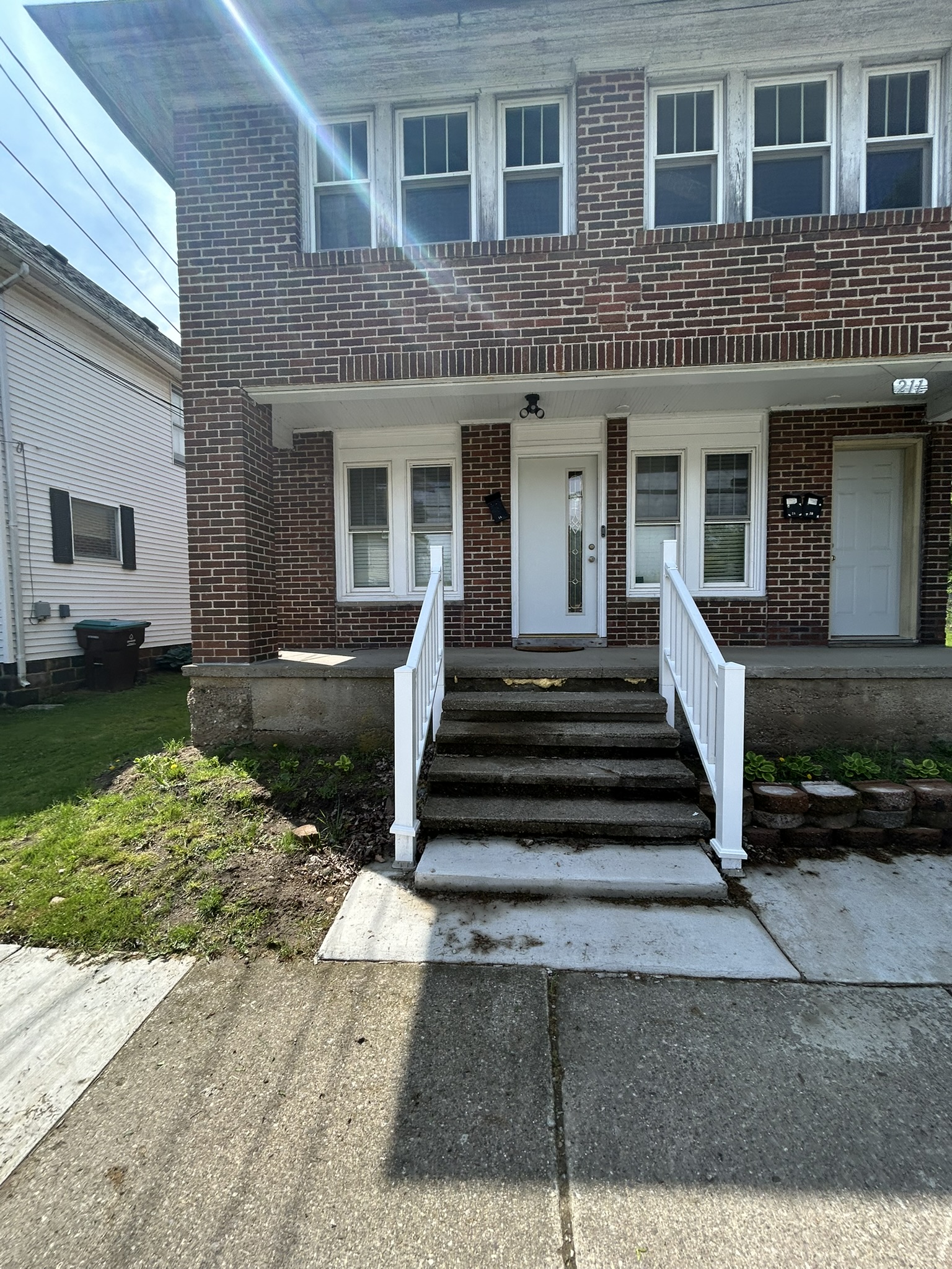 211 West Center Street - A-1